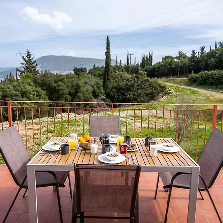 Salty Pebble House Tatil Evi