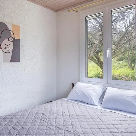 Salty Pebble House Ferienhaus