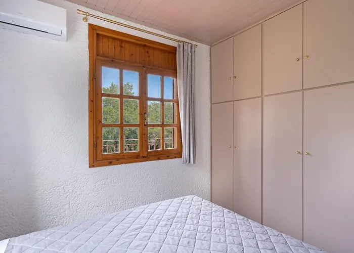 Salty Pebble House בית נופש *